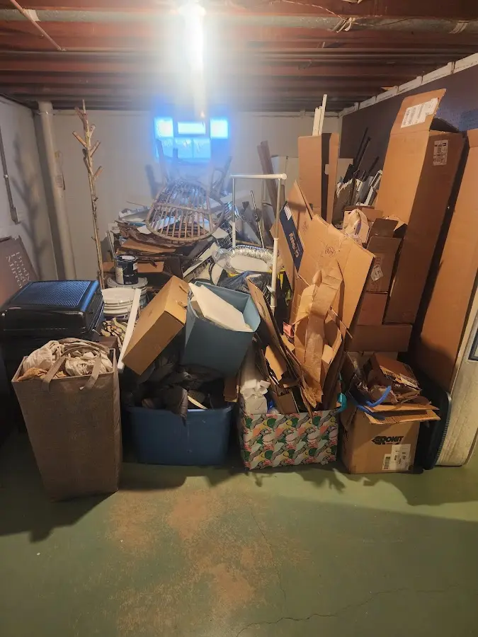 Roll-off dumpster container at job site for Construction Dumpster Rental in Crestview Hills